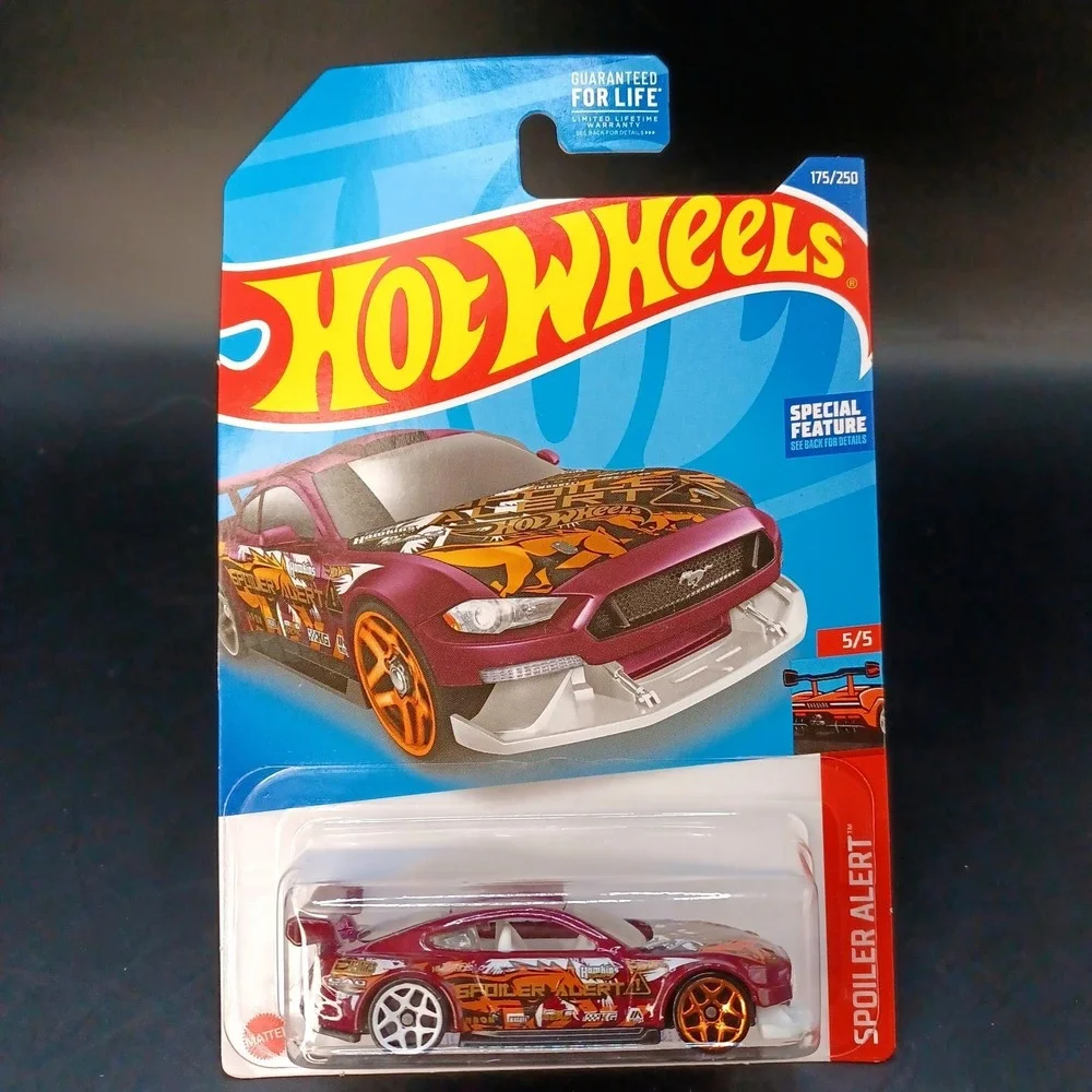 Hot Wheels Car Custom '18 Ford Mustang GT Purple Orange Special Feature 175/250